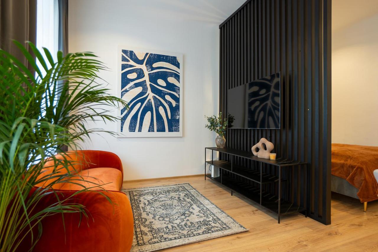 2-Rooms Apartment 10 Min Away From City Center Wien Eksteriør bilde